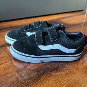 USED - black and white vans